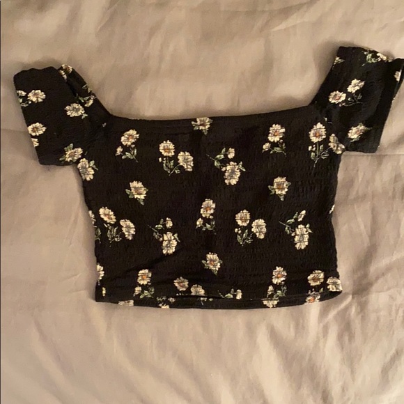 Two piece set - Picture 3 of 7